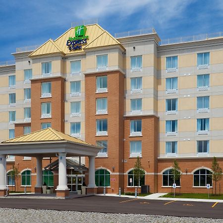 Holiday Inn Express Hotel & Suites Clarington - Bowmanville By Ihg Exterior photo